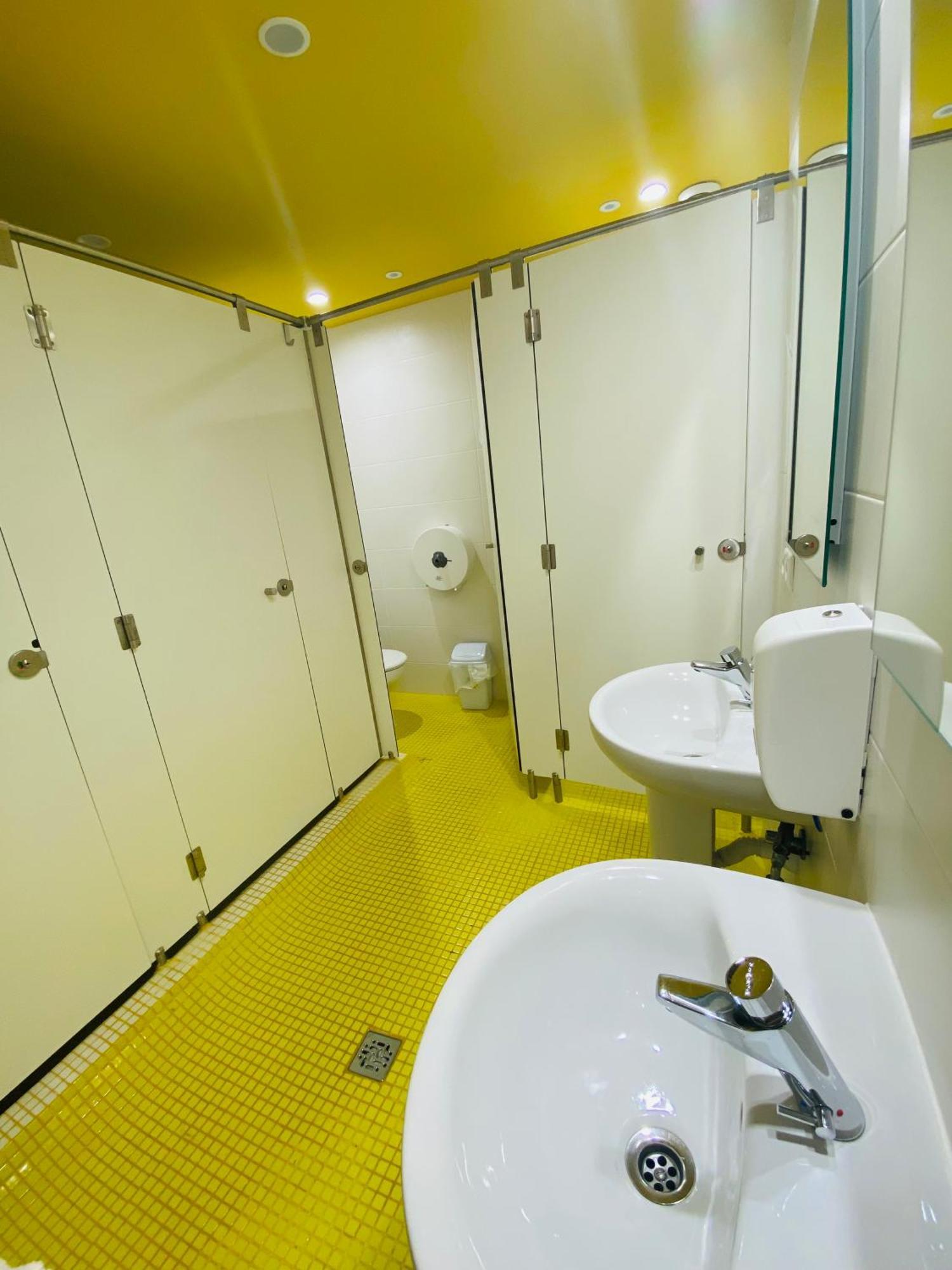 Hostel We Street - El Arenal-albergue Juvenil El Arenal (Mallorca)
