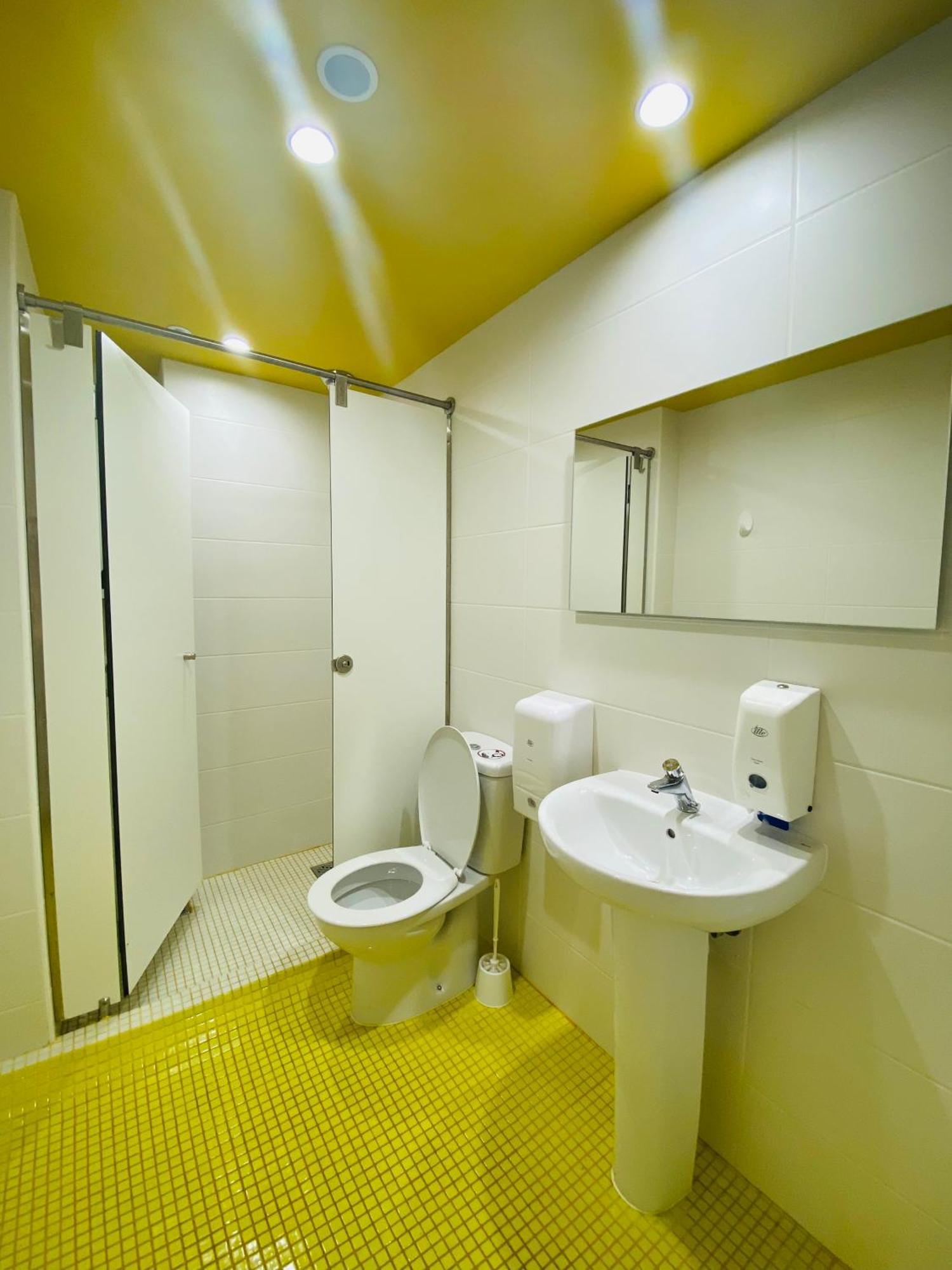 Hostel We Street - El Arenal-albergue Juvenil
